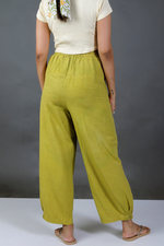 Load image into Gallery viewer, Apple Green Unisex Baggy Yoga Pant
