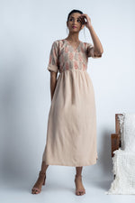 Load image into Gallery viewer, Beige block-Print Maxi Dress
